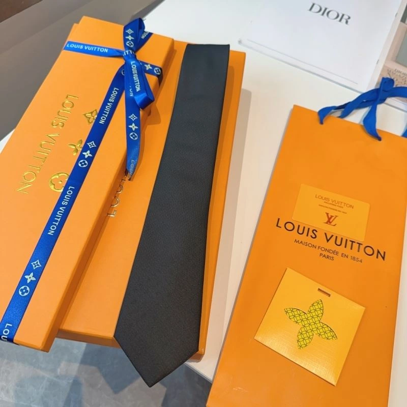 Louis Vuitton Neckties Vibrant 268458