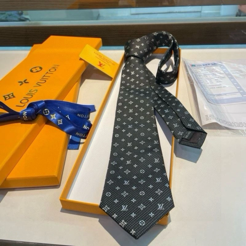 Louis Vuitton Neckties Refined 268433