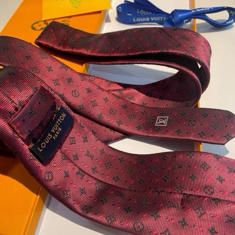 Louis Vuitton Neckties Fashionable 268436