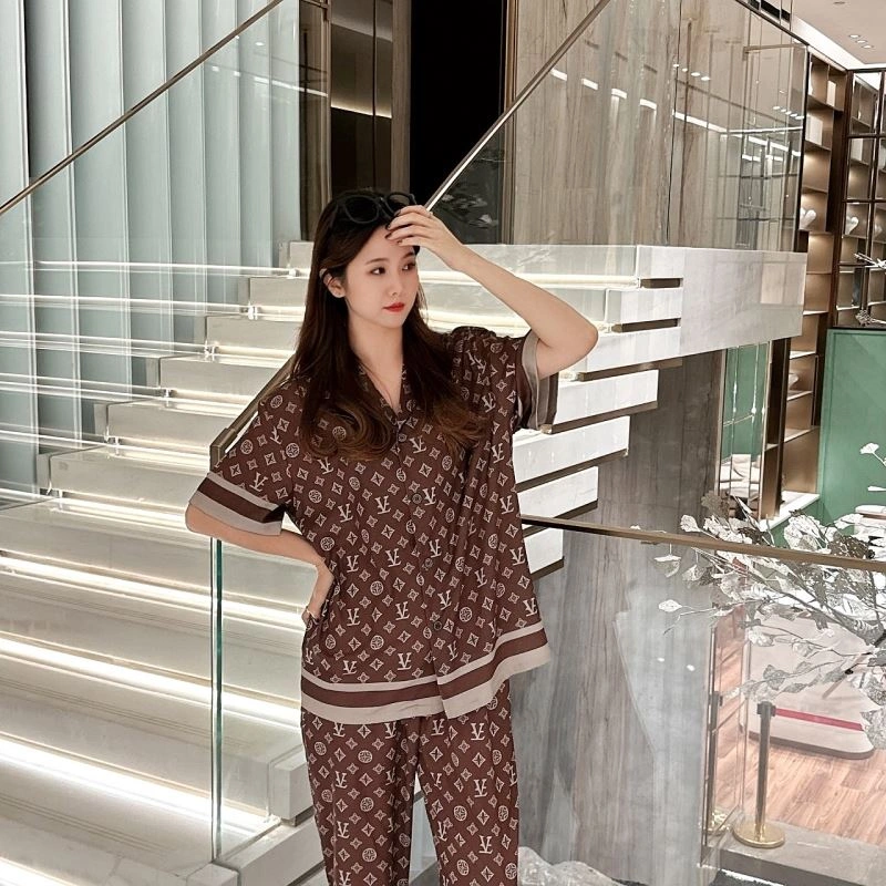 Louis Vuitton Nightwear Trendy 269061