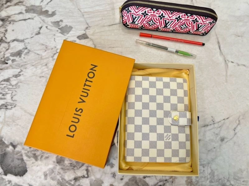 Louis Vuitton Notepads Contemporary 269097