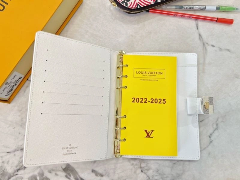 Louis Vuitton Notepads Contemporary 269097