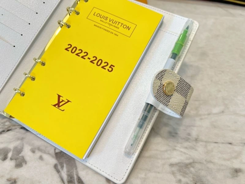 Louis Vuitton Notepads Contemporary 269097
