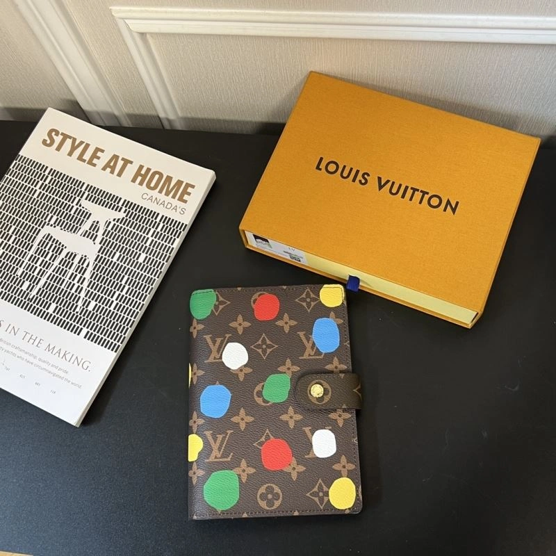 Louis Vuitton Notepads Stylish 269089