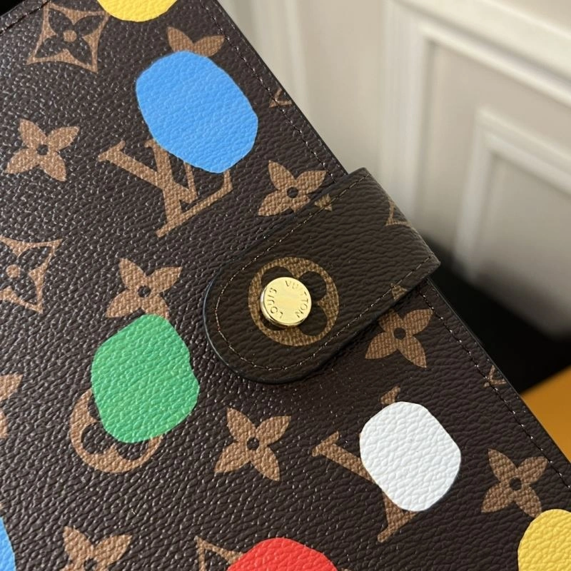 Louis Vuitton Notepads Stylish 269089