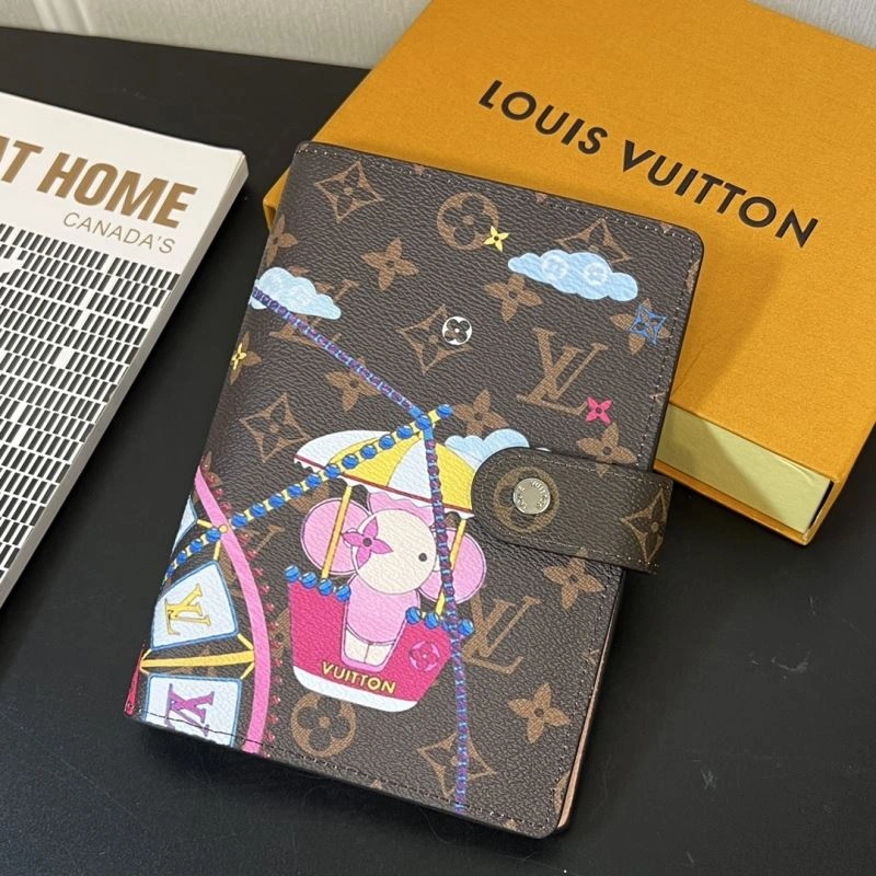 EyeCatching Louis Vuitton Notepads 269092