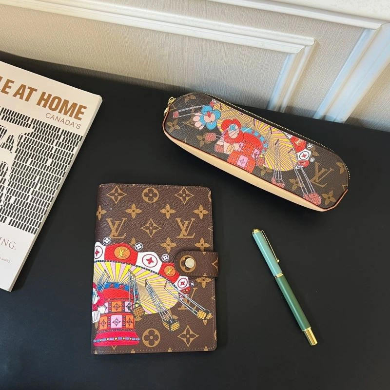 Stretchable Louis Vuitton Notepads 269086