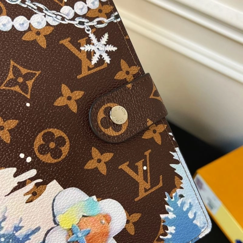 Neat Louis Vuitton Notepads 269083