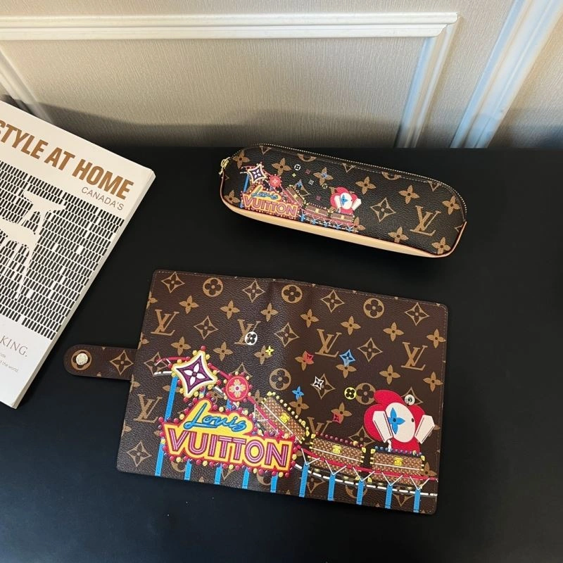 WellDesigned Louis Vuitton Notepads 269084