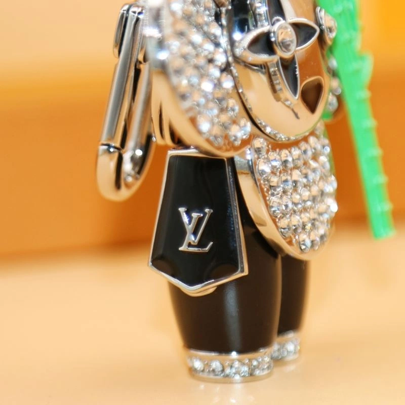 Louis Vuitton Ornaments ZipUp 269872