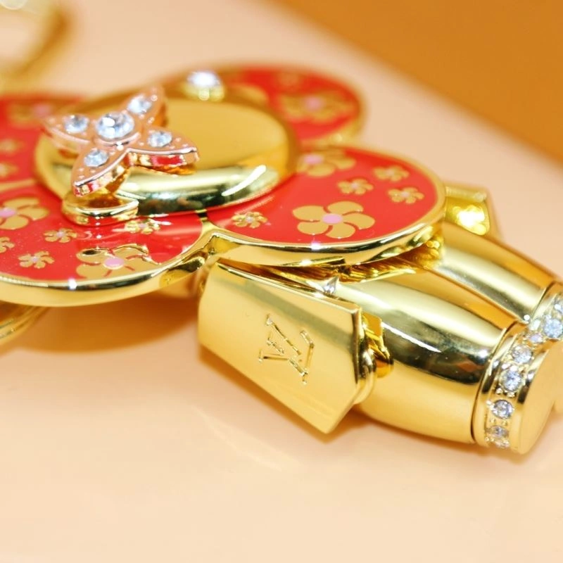 Casual Louis Vuitton Ornaments 269870