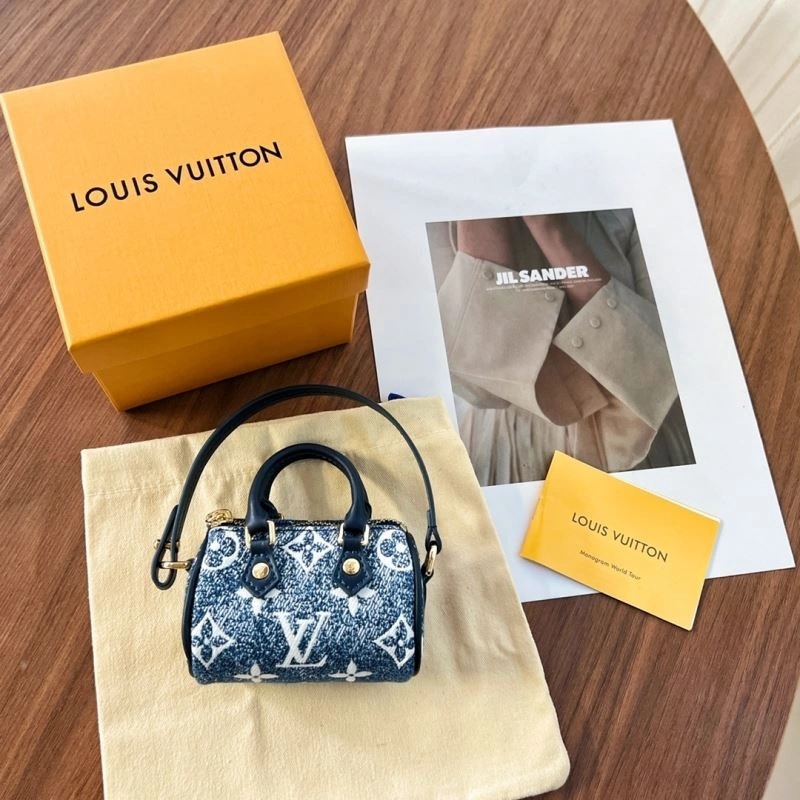 HighPerformance Louis Vuitton Ornaments 269866