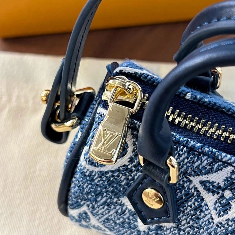 HighPerformance Louis Vuitton Ornaments 269866