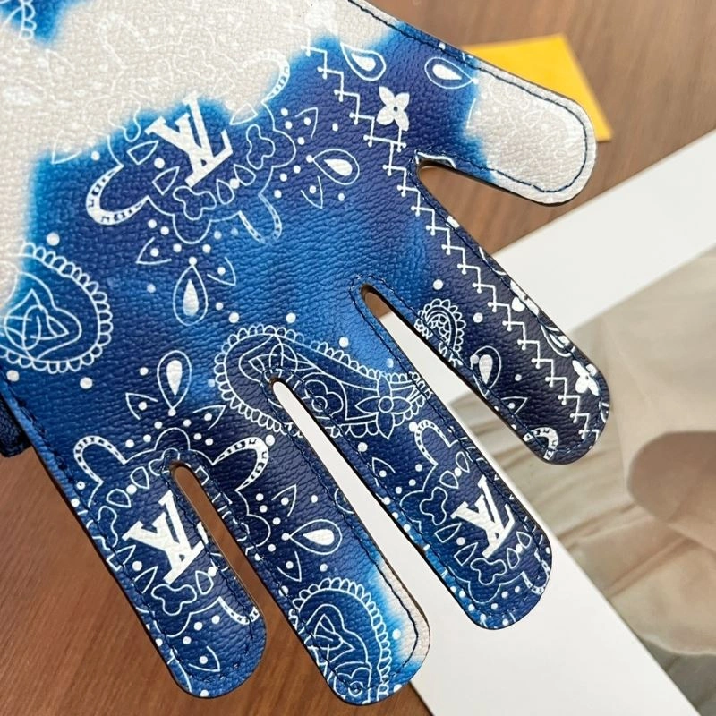 GoAnywhere Louis Vuitton Ornaments 269857