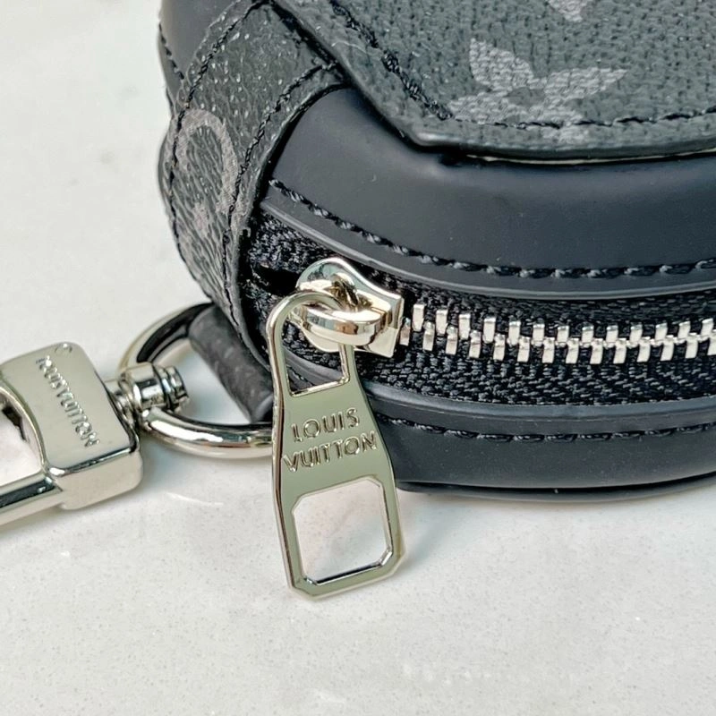 Louis Vuitton Ornaments Unisex 269858