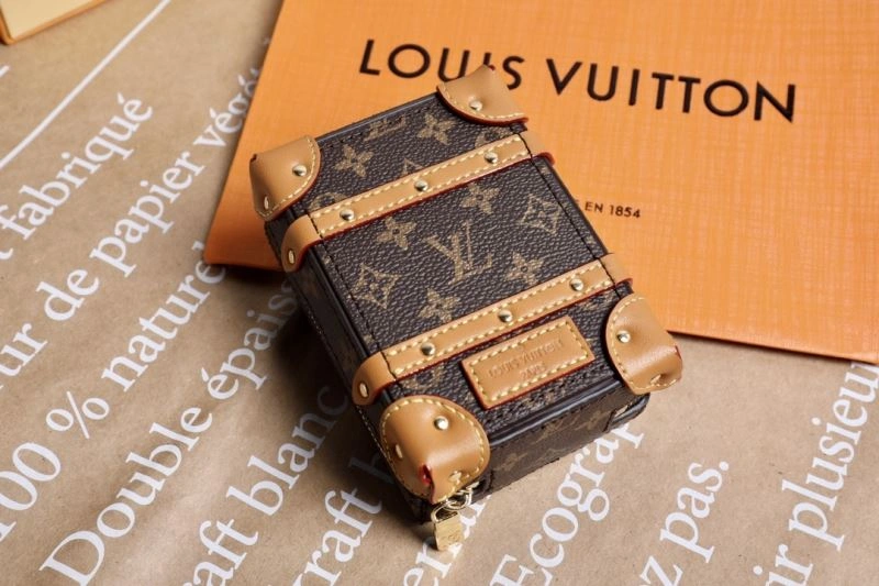 Louis Vuitton Ornaments StreetReady 269847