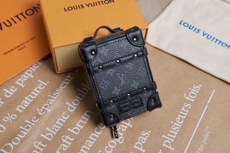 Louis Vuitton Ornaments ModernLook 269862