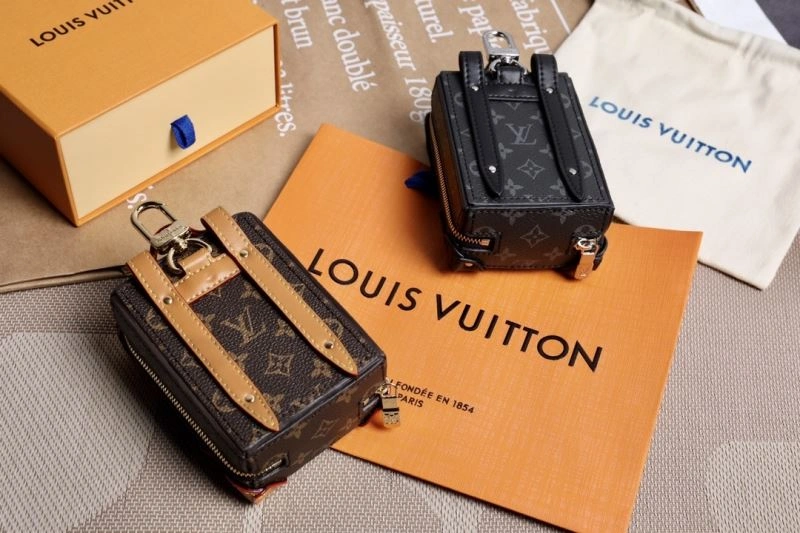 Louis Vuitton Ornaments ModernLook 269862