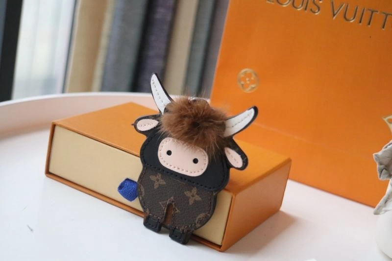 Soft Louis Vuitton Ornaments 269852