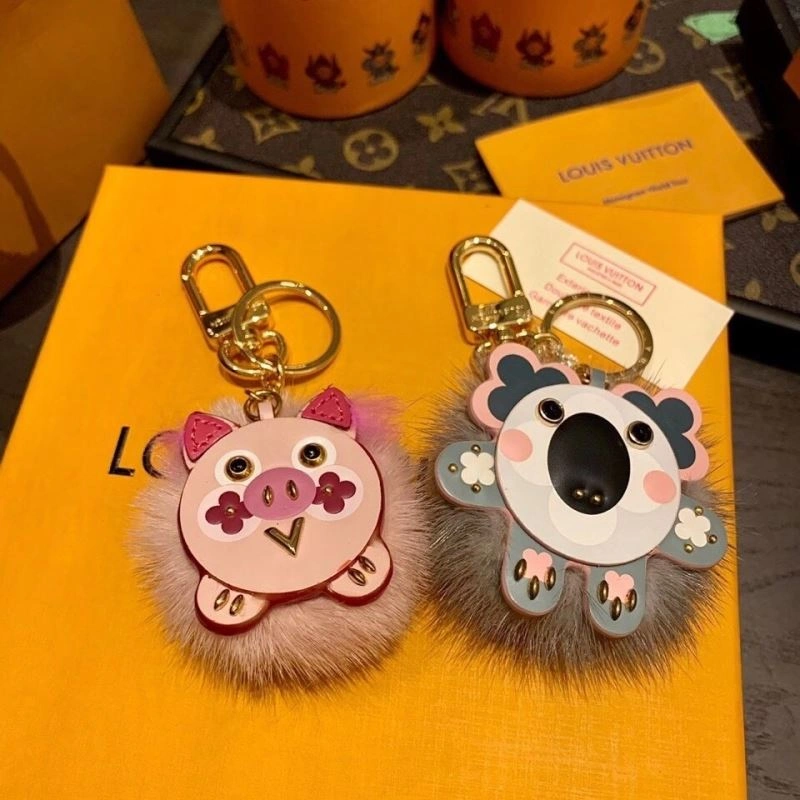 Louis Vuitton Ornaments Casual 269838