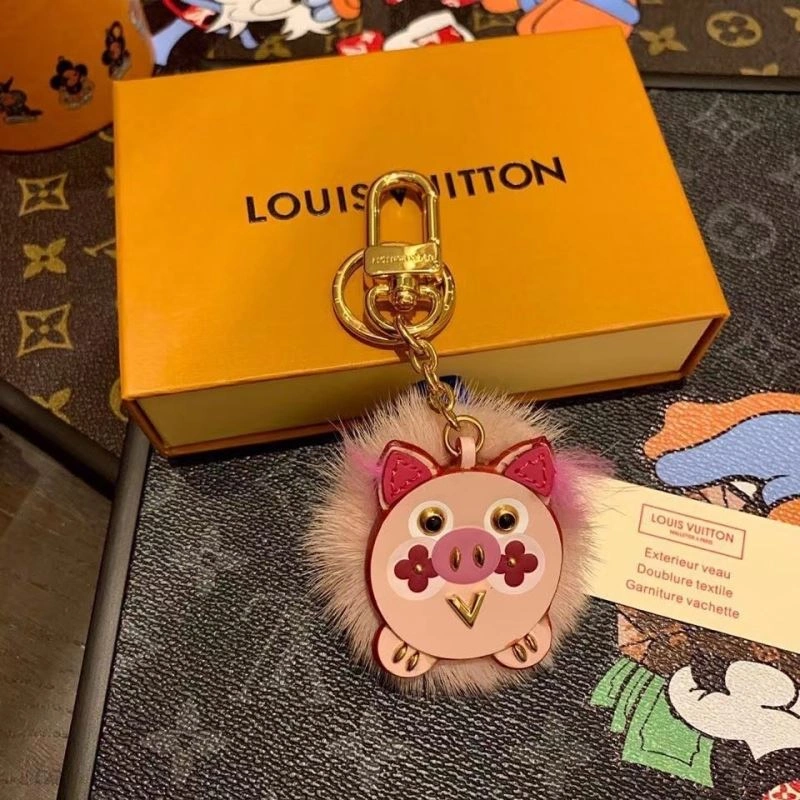 Louis Vuitton Ornaments Casual 269838