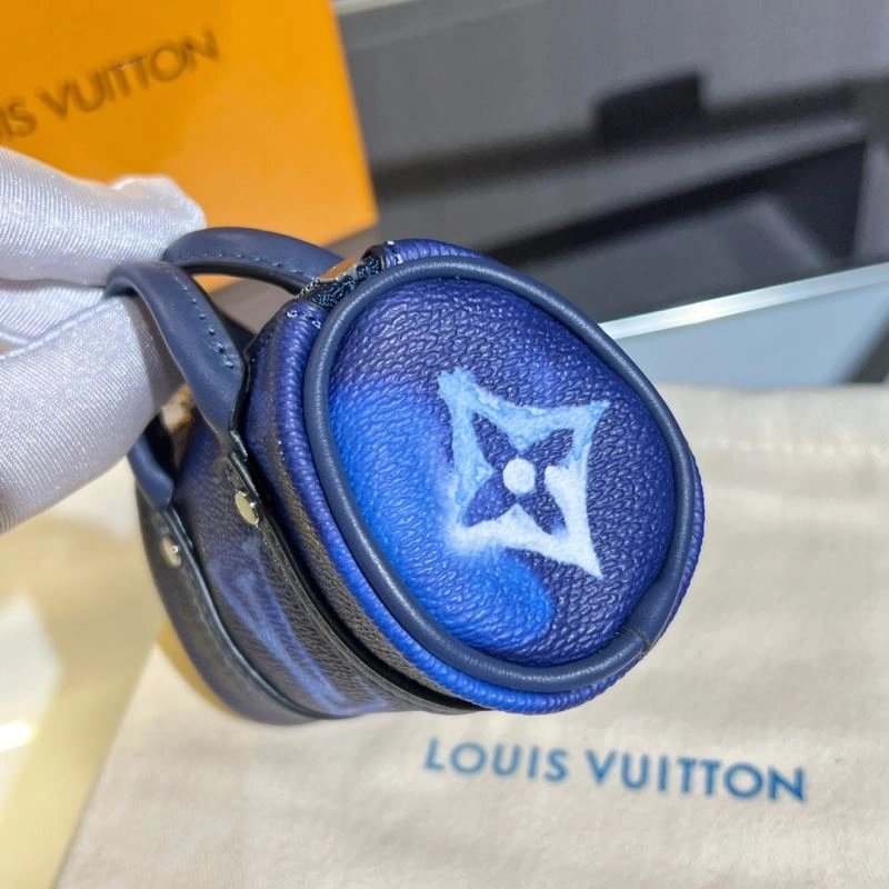 HighQuality Louis Vuitton Ornaments 269832