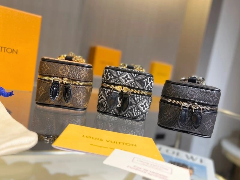 Louis Vuitton Ornaments FreshLook 269828