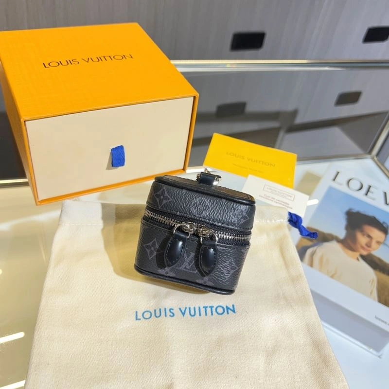 Louis Vuitton Ornaments FreshLook 269828