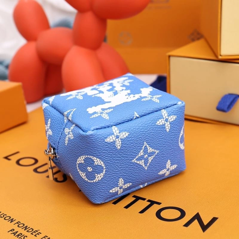 Louis Vuitton Ornaments Sleek 269823