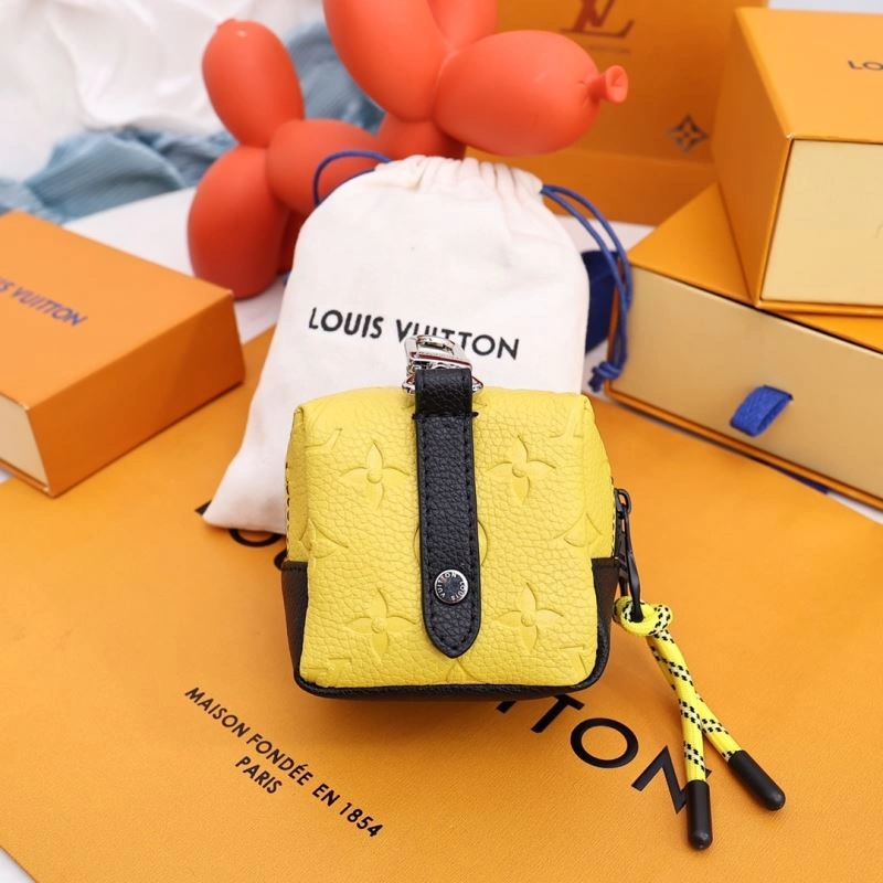 Louis Vuitton Ornaments FashionForward 269807