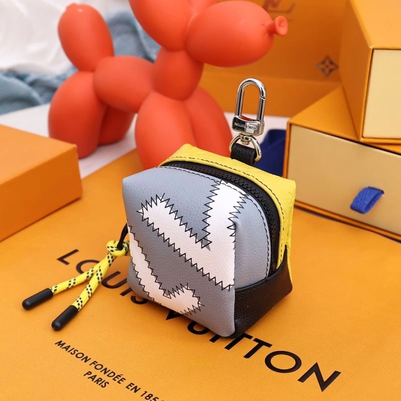 Louis Vuitton Ornaments FashionForward 269807