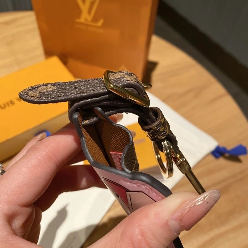 DailyWear Louis Vuitton Ornaments 269802