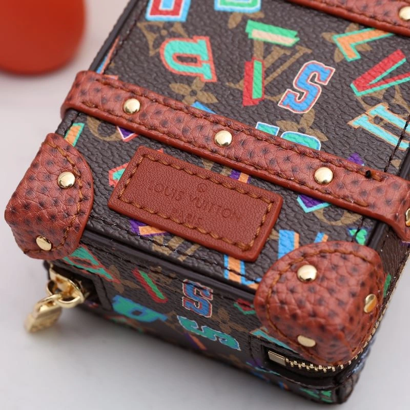 Louis Vuitton Ornaments Vibrant 269815