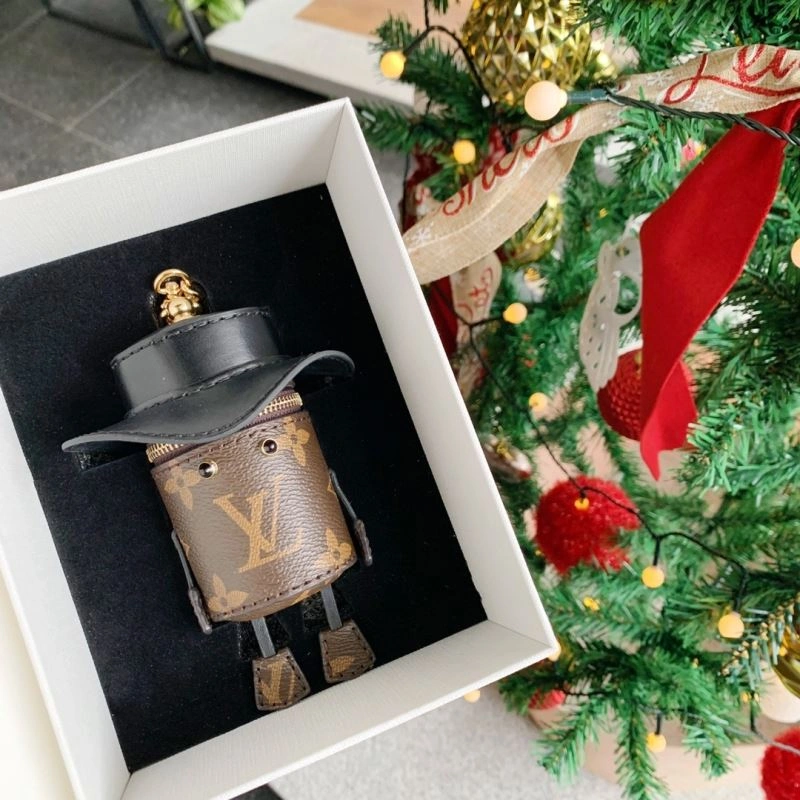 Breathable Louis Vuitton Ornaments 269799