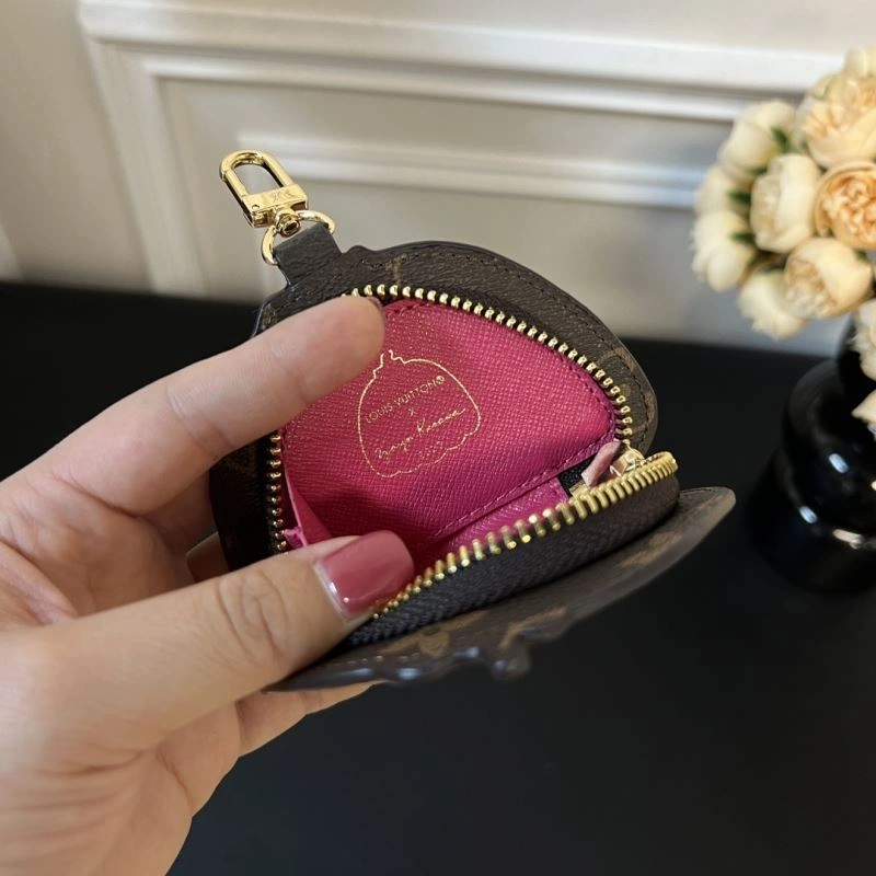 HighQuality Louis Vuitton Ornaments 269817
