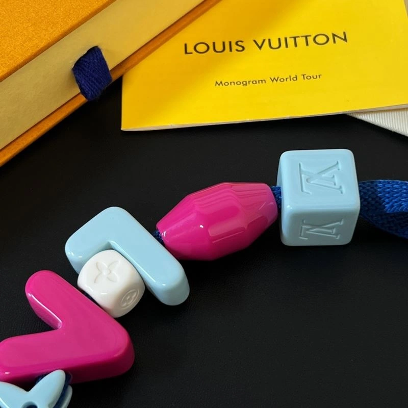 Elegant Louis Vuitton Ornaments 269809