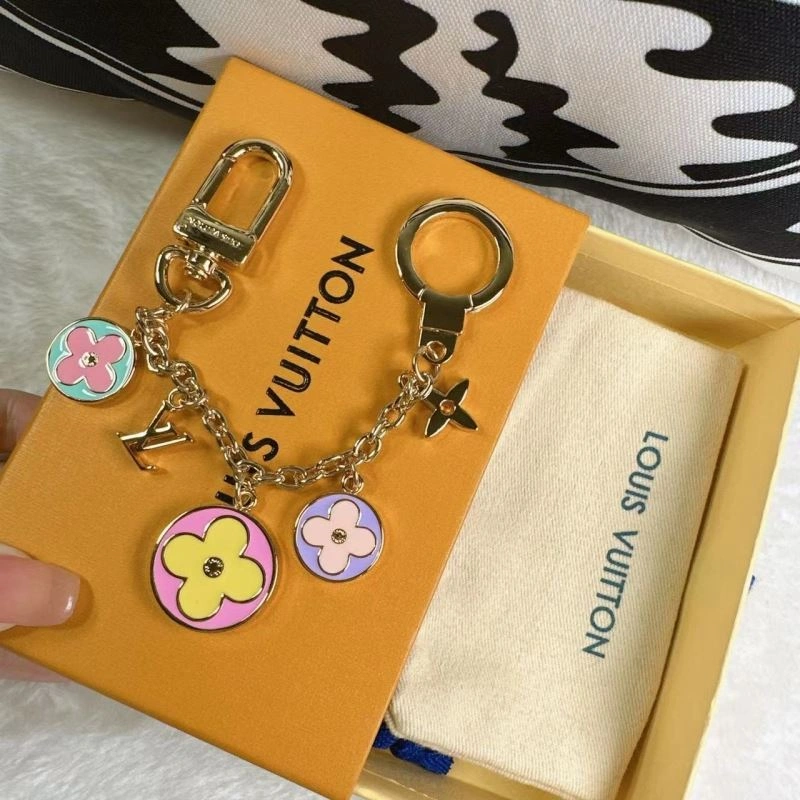 Louis Vuitton Ornaments FashionForward 269804