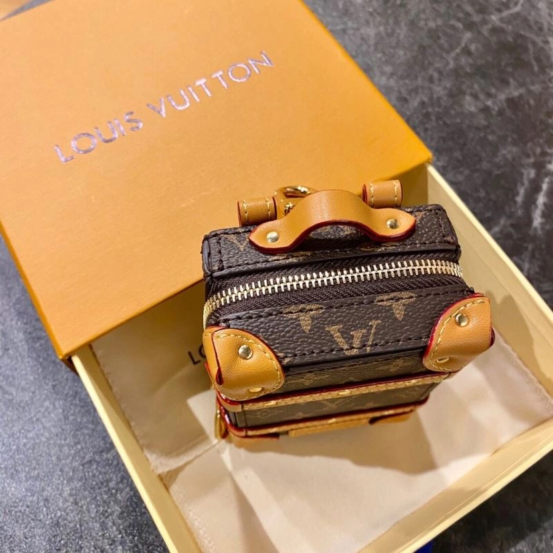 Original Louis Vuitton Ornaments 269788