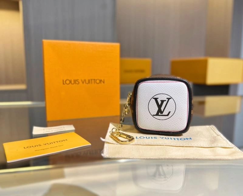 Louis Vuitton Ornaments FashionForward 269776