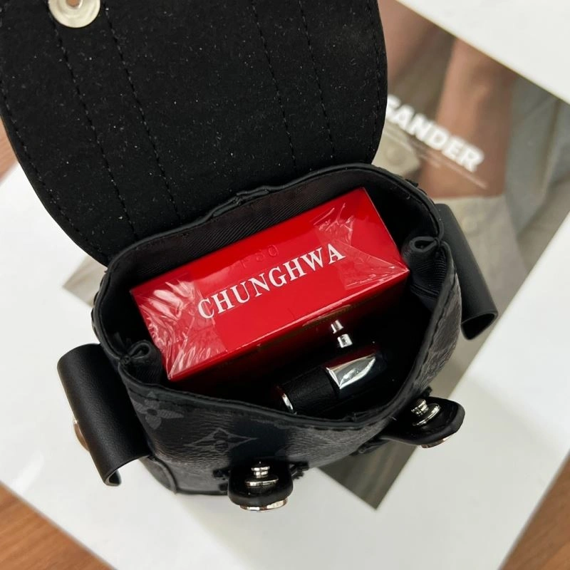 Louis Vuitton Ornaments Practical 269757