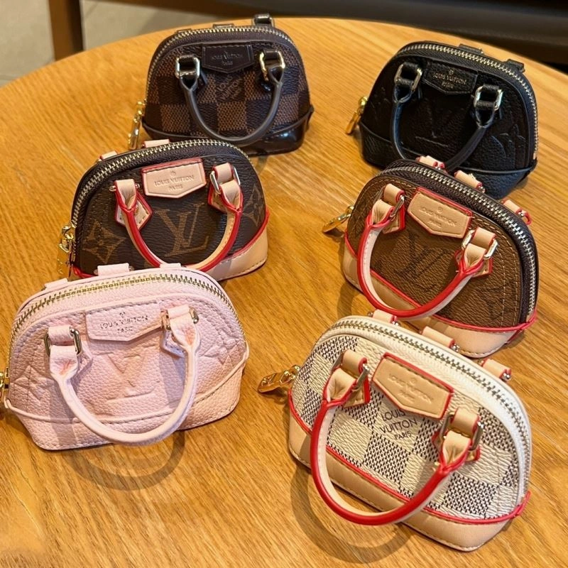 Louis Vuitton Ornaments Trendy 269769