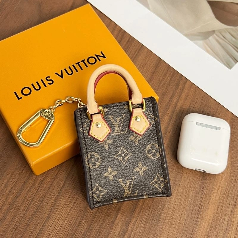 Louis Vuitton Ornaments Effortless 269760