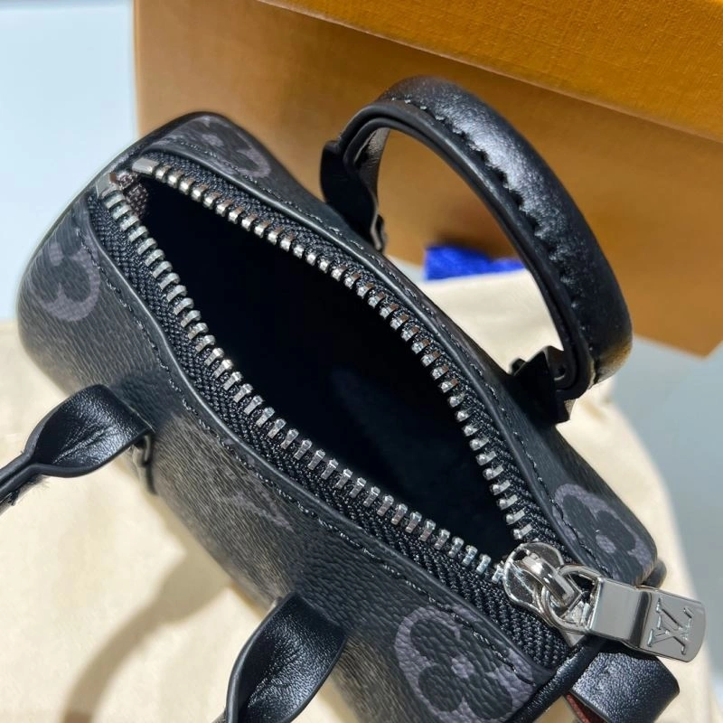 Premium Louis Vuitton Ornaments 269765