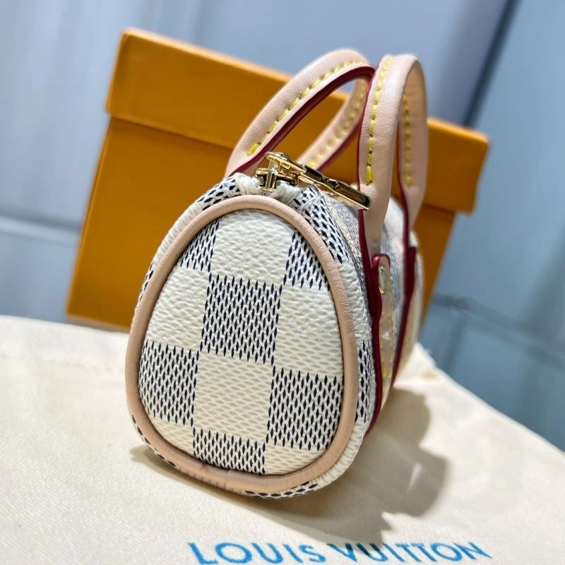 Louis Vuitton Ornaments Reliable 269762