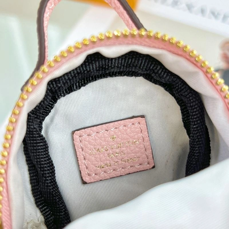 Louis Vuitton Ornaments Neat 269756