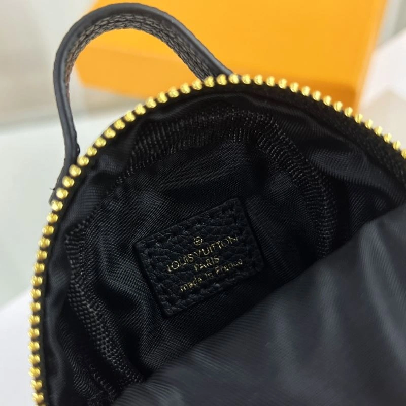 Stretchable Louis Vuitton Ornaments 269768