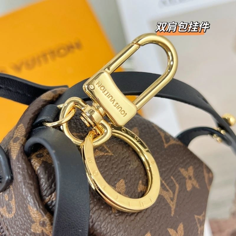 MultiPurpose Louis Vuitton Ornaments 269761