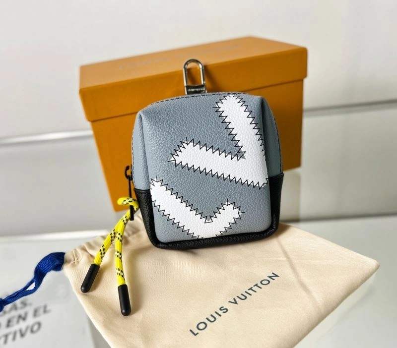 Reliable Louis Vuitton Ornaments 269749
