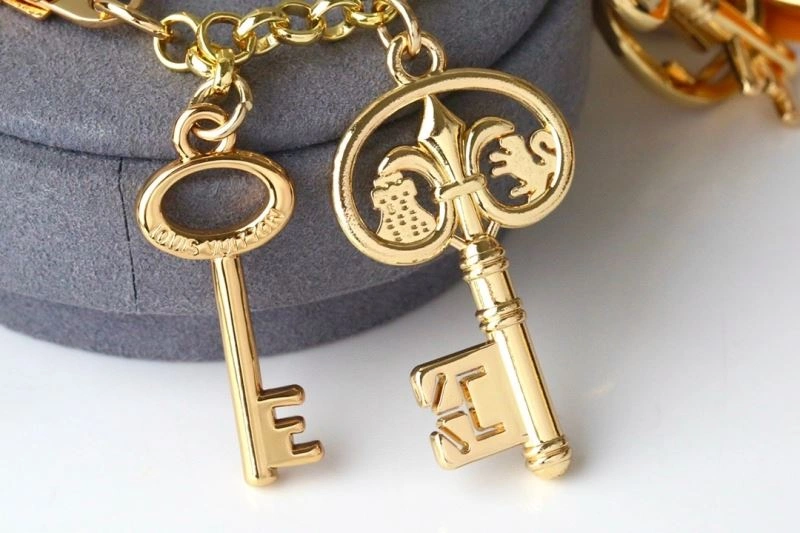 Louis Vuitton Ornaments OnTrend 270394