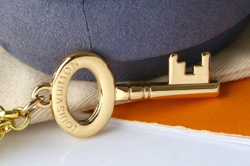 Louis Vuitton Ornaments OnTrend 270394